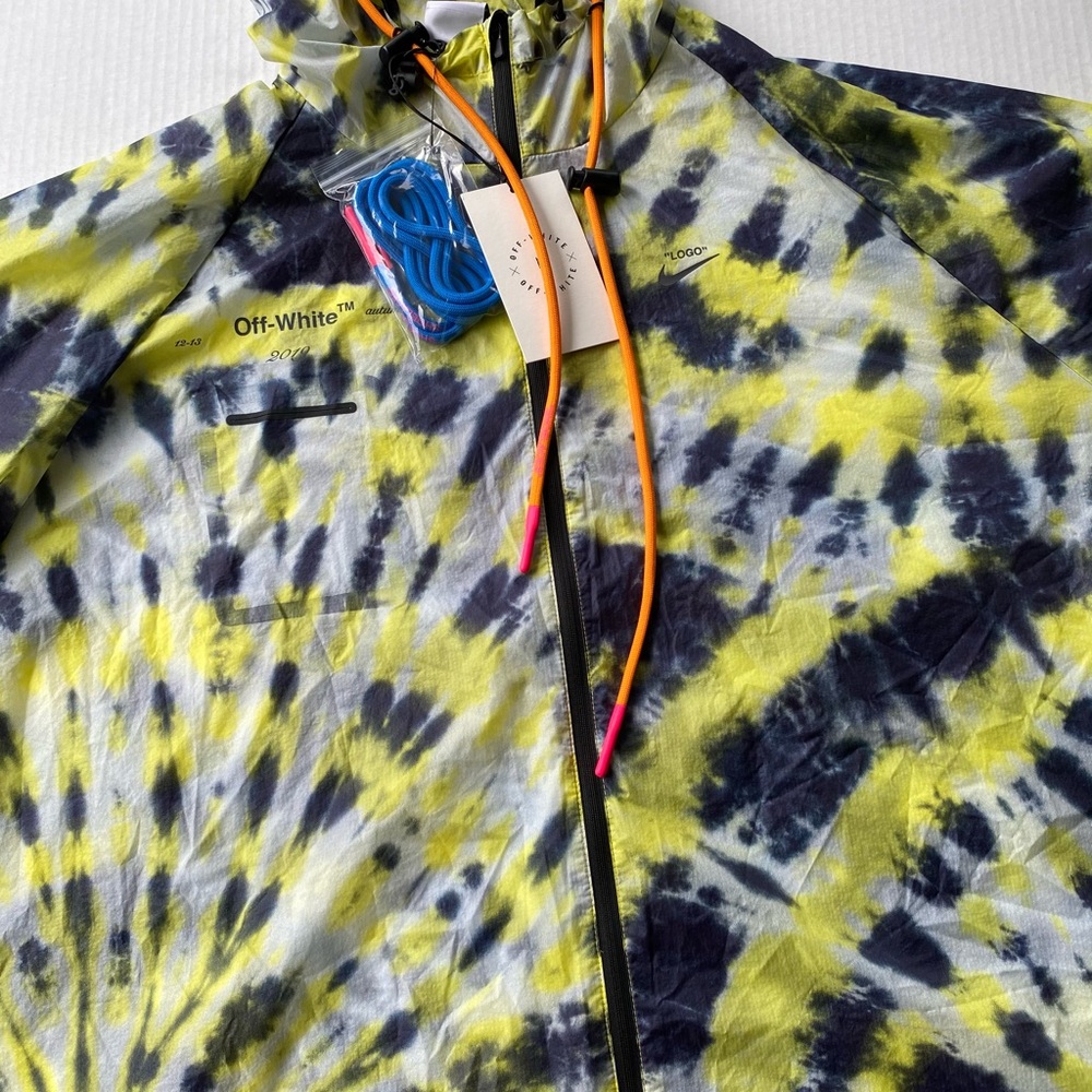 OFF-WHITE Nike Lab WMNS Tie-Dye Jacket
Jackets - Picture 9 of 9